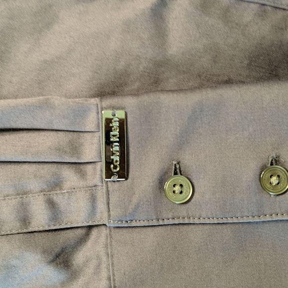 Calvin Klein Button Down Shirt - Picture 3 of 6